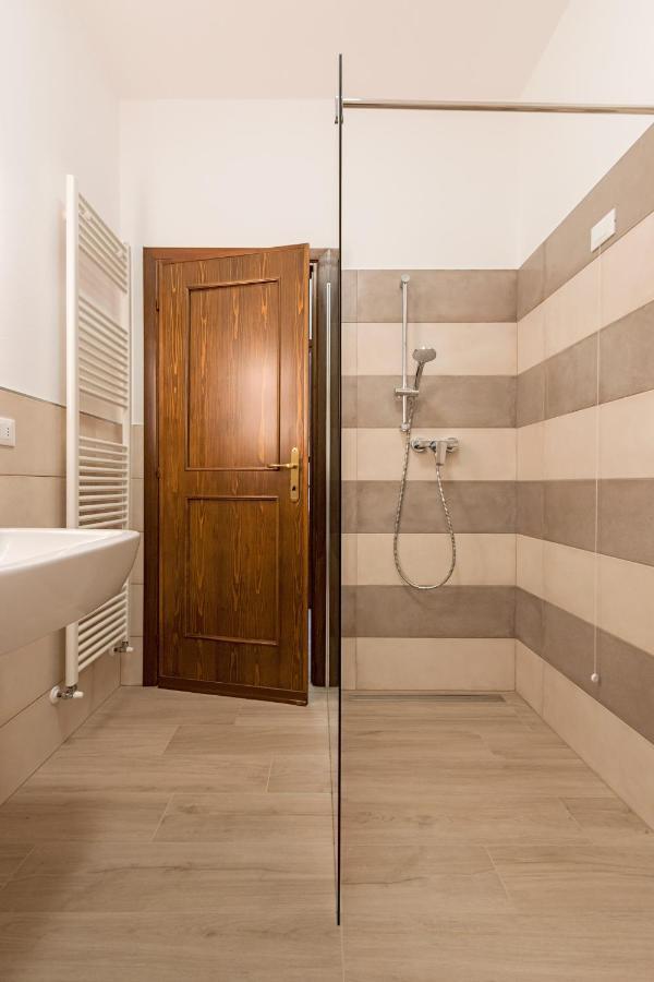 Borgo Adige 12 Apartment By Wonderful Italy Padenghe sul Garda Dış mekan fotoğraf